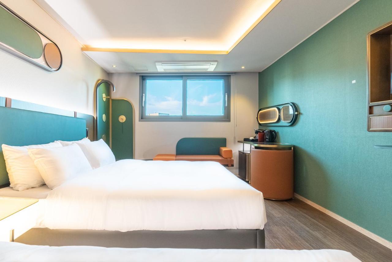 L&L Central Hotel Csedzsu Kültér fotó
