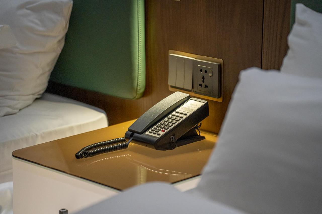 L&L Central Hotel Csedzsu Kültér fotó